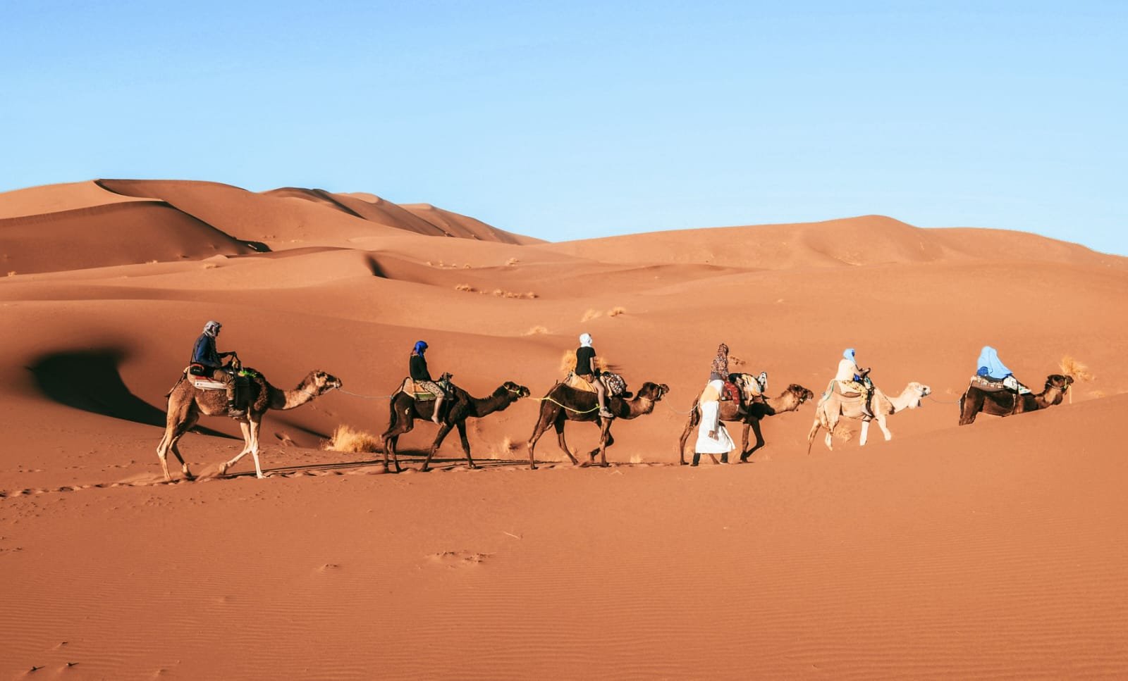 Erg Chebbi desert camp and dunes
